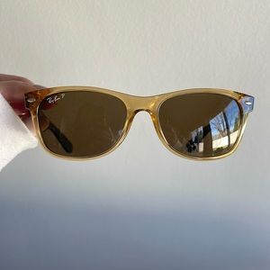 Ray-Ban Polarized NEW WAYFARER Sunglasses